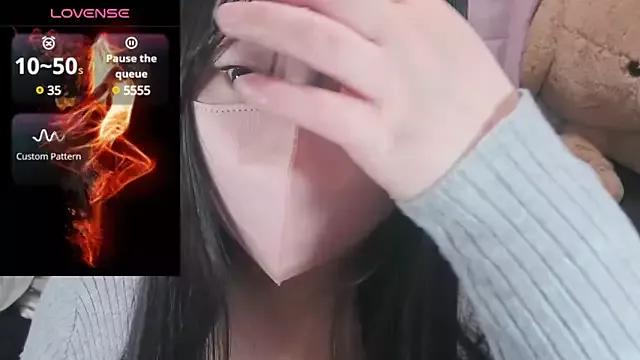 Freechat yuinyan3150 on StripChat