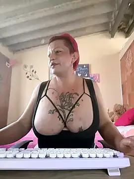 zafiro_sex_ on StripChat