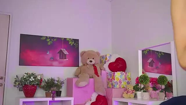 ZariaVera on StripChat