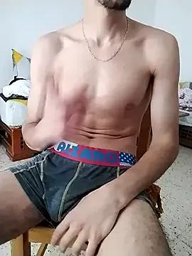 Zoro_23cm on StripChat